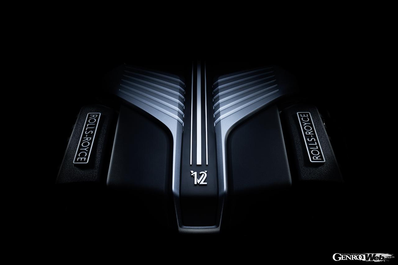 ロールス・ロイス ゴースト ブラック・バッジ仕様のV12エンジン