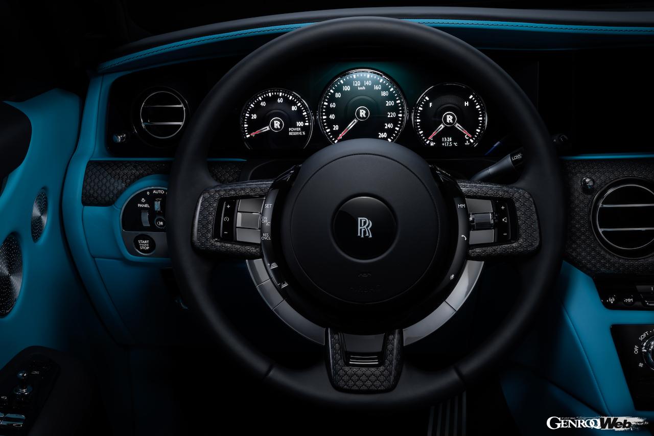 ロールス・ロイス ゴースト ブラック・バッジ仕様のコクピット