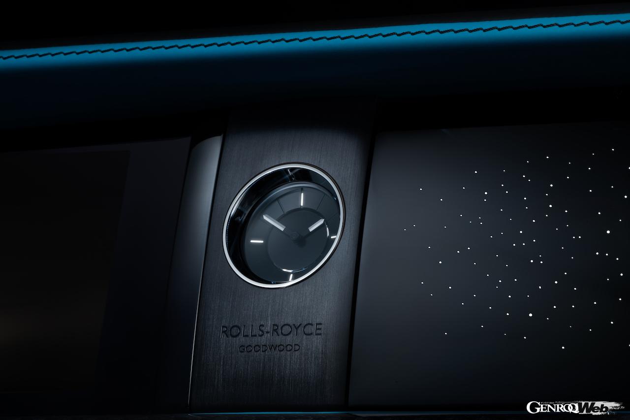 ロールス・ロイス ゴースト ブラック・バッジ仕様のクロック