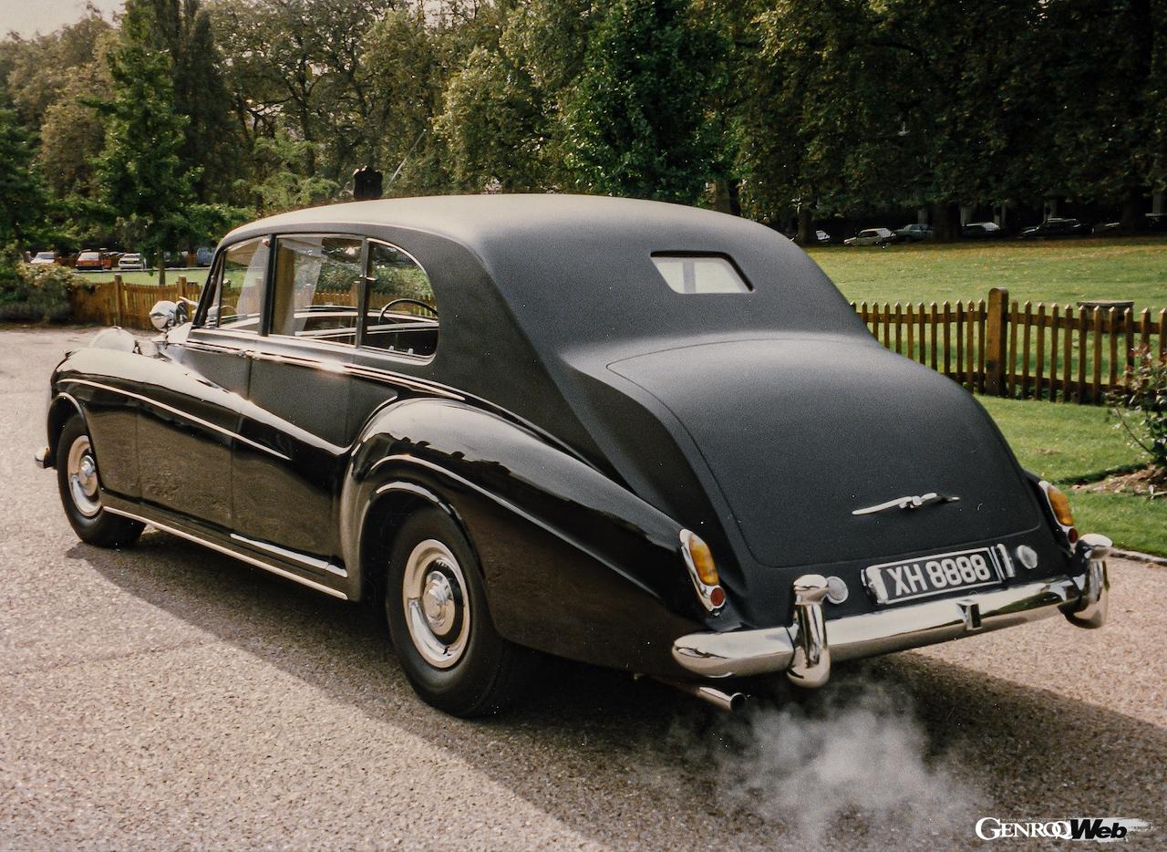 1960年製ロールス・ロイス ファントム V（5AT30）のリヤビュー