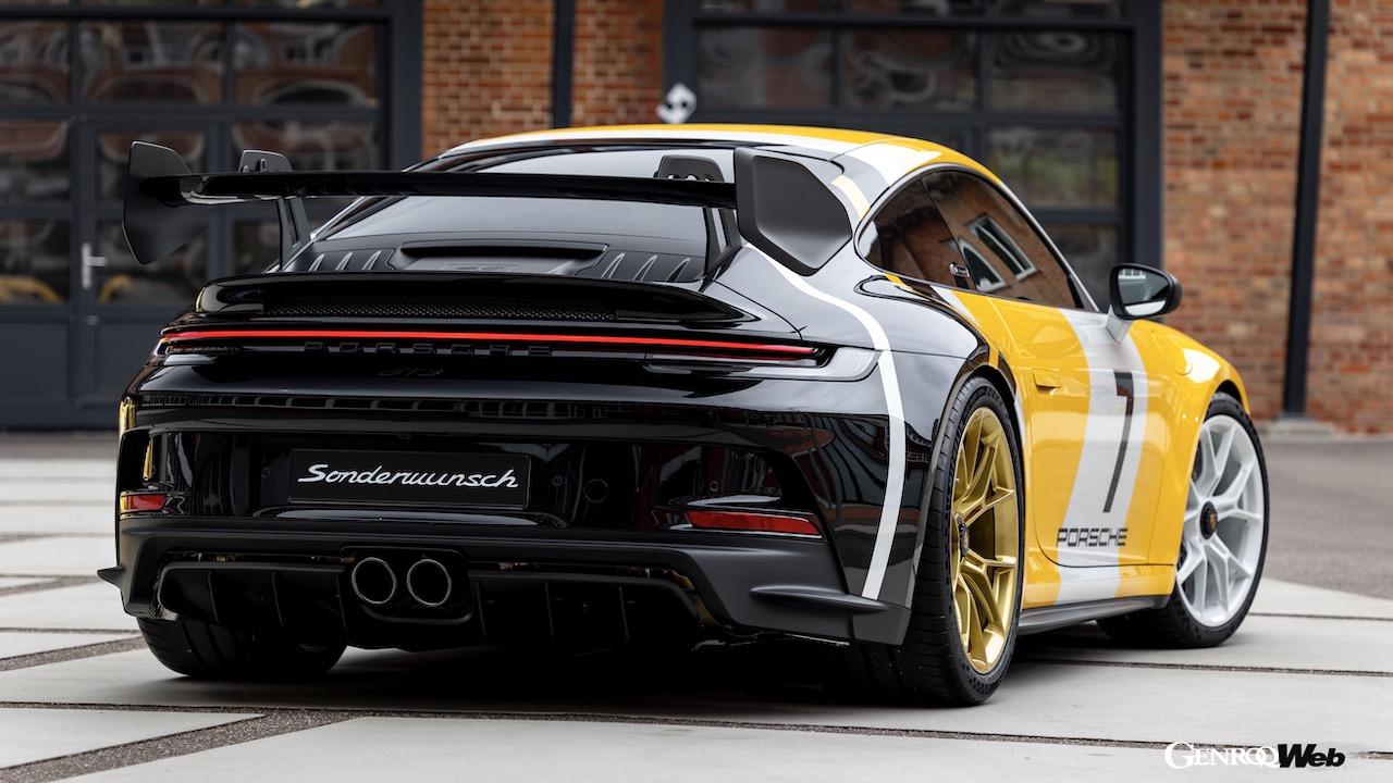 1985年ル・マン24時間優勝車「ポルシェ 956」を完全再現した、パオロ・バリッラの911 GT3