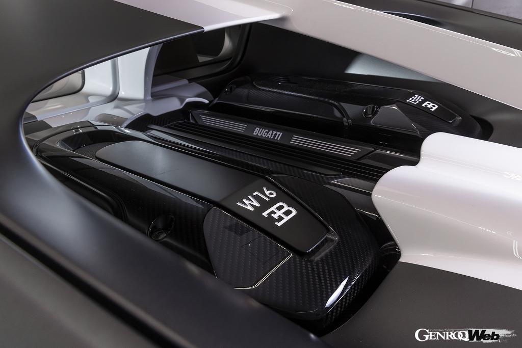 ブガッティ シロン スポーツ “レ・レジェンド・デュ・シエル”のW16エンジン