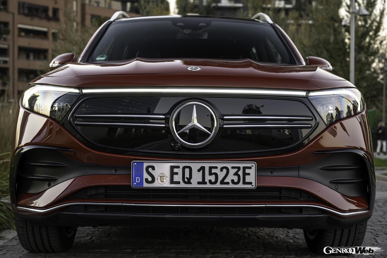 メルセデス・ベンツ EQB 350 4マティックのフロントセクション