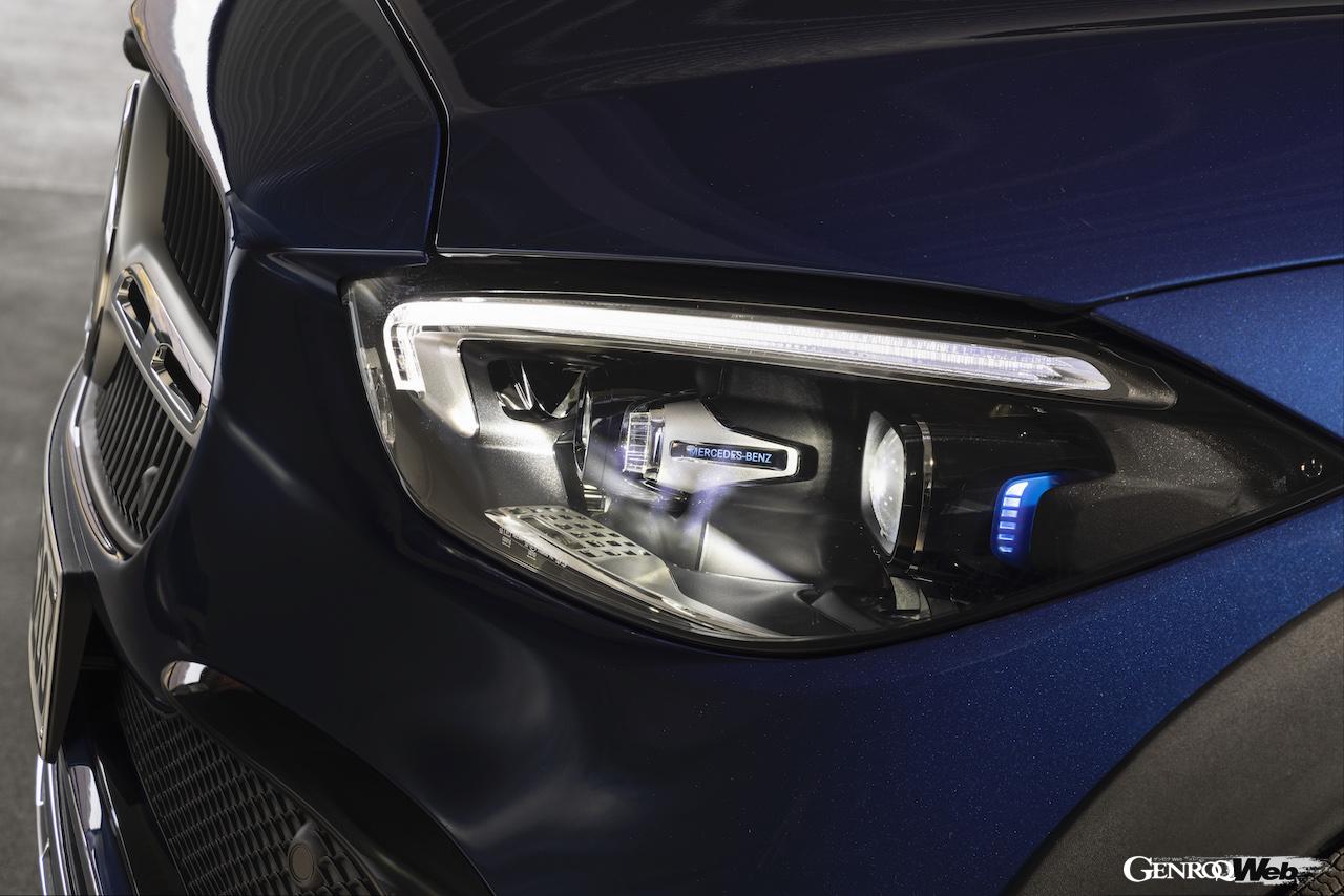 メルセデス・ベンツ C 200 4マティック オールテレインのヘッドランプ