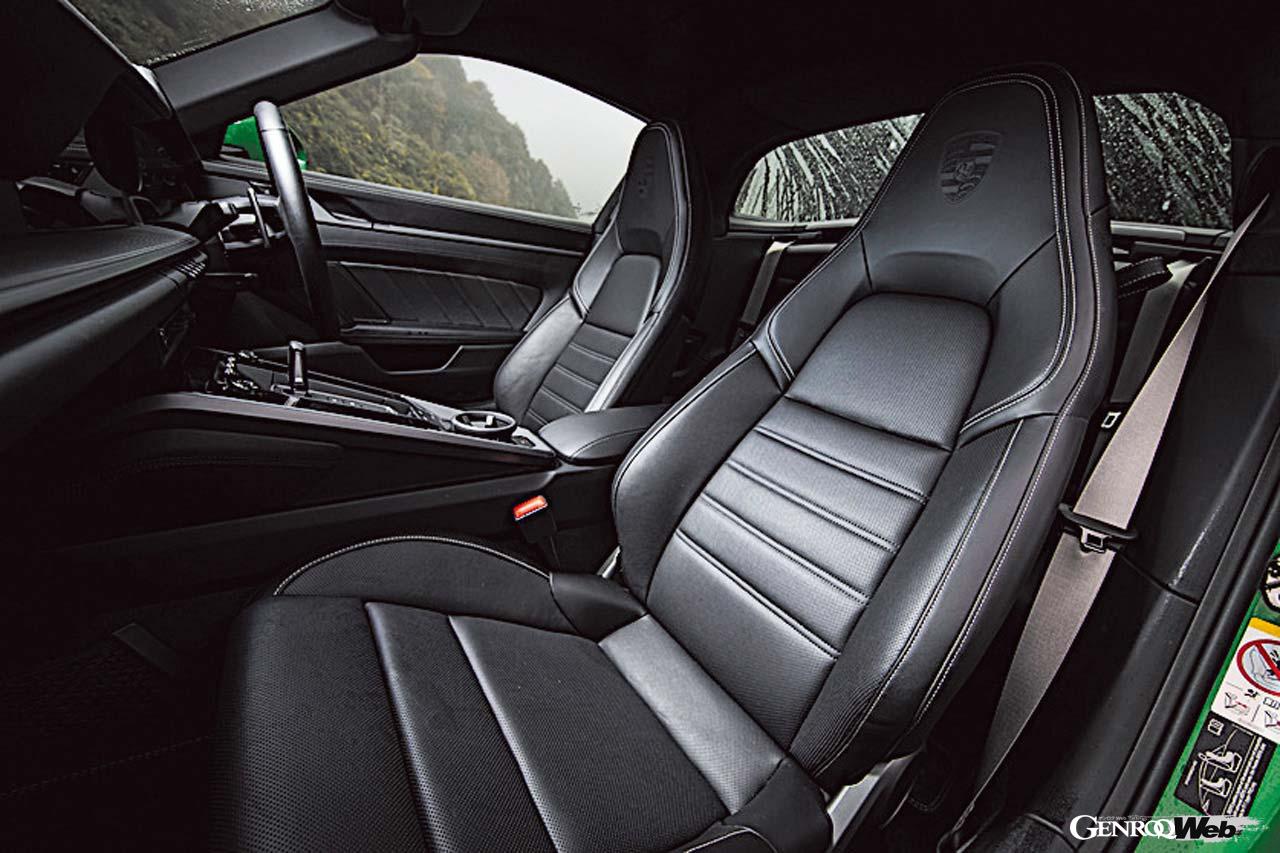 ポルシェ911 タルガ4のシート