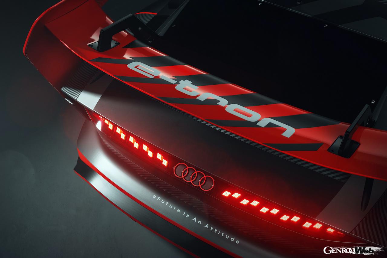 現代に蘇ったスポーツクワトロ S1、ケン・ブロックが「アウディ S1 e-tron クワトロ フーニトロン」をドライブ