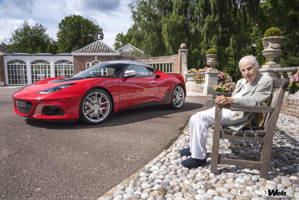 コーリン・チャップマンの妻でロータスの共同創業者、ヘイゼル・チャップマンが94歳で逝去