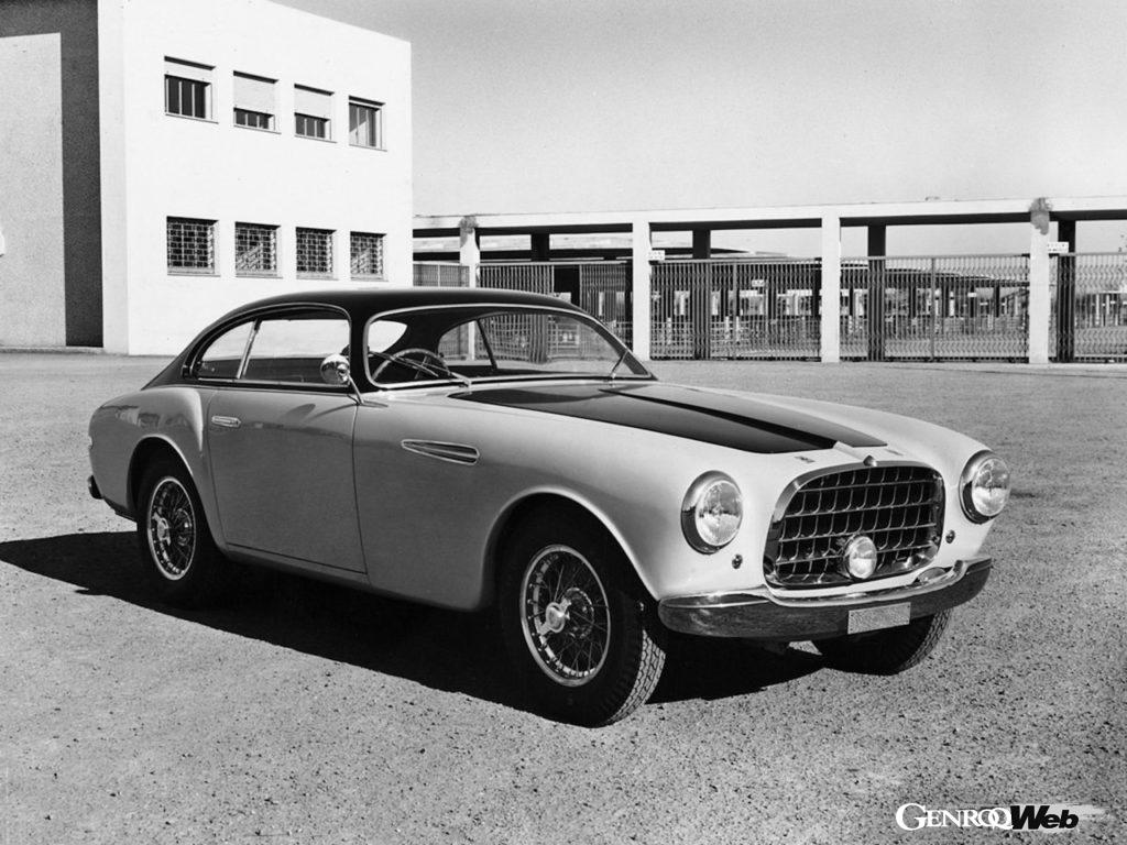 フェラーリ 212 インテルのフロントビュー