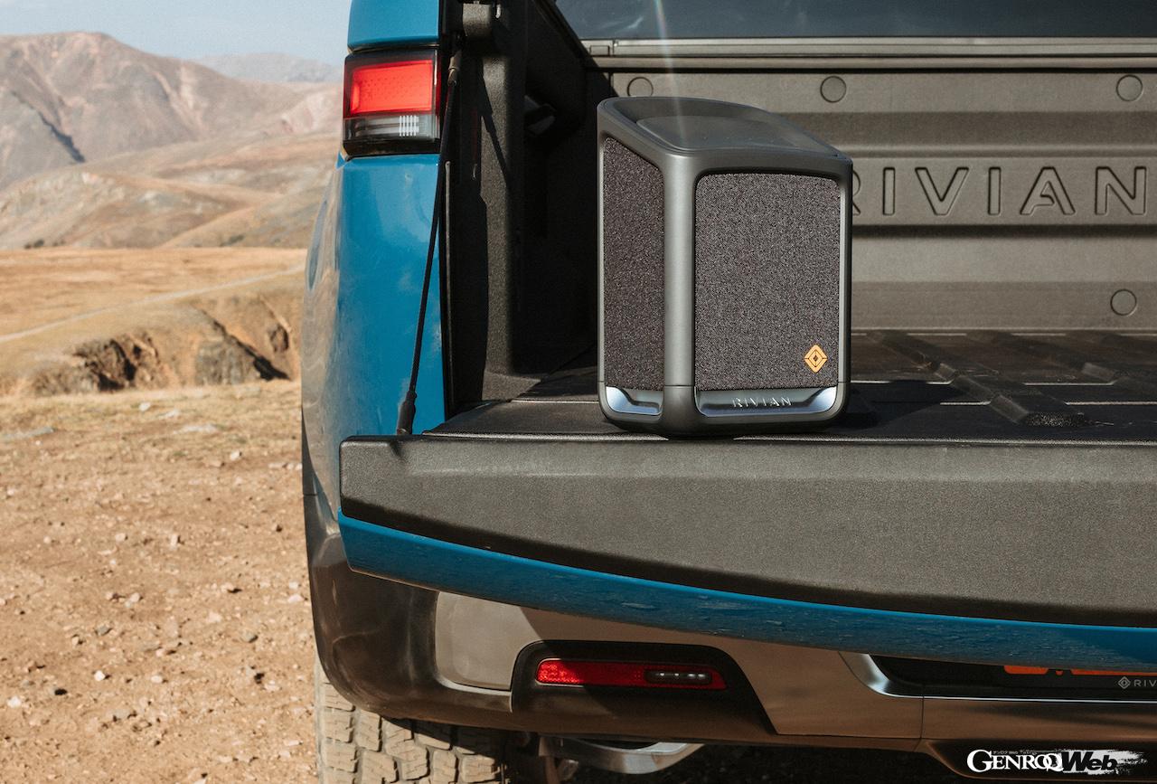 リヴィアン R1Tのポータブルスピーカー