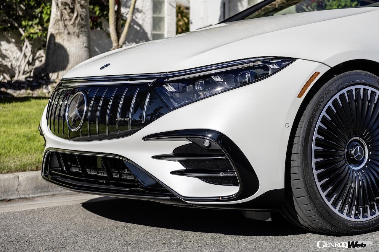 メルセデスAMG EQS 53 4マティック＋。フロントセクション