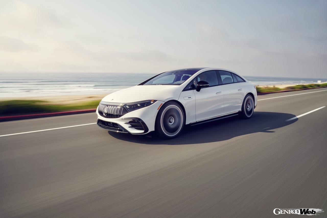 メルセデスAMG EQS 53 4マティック＋。フロントビュー