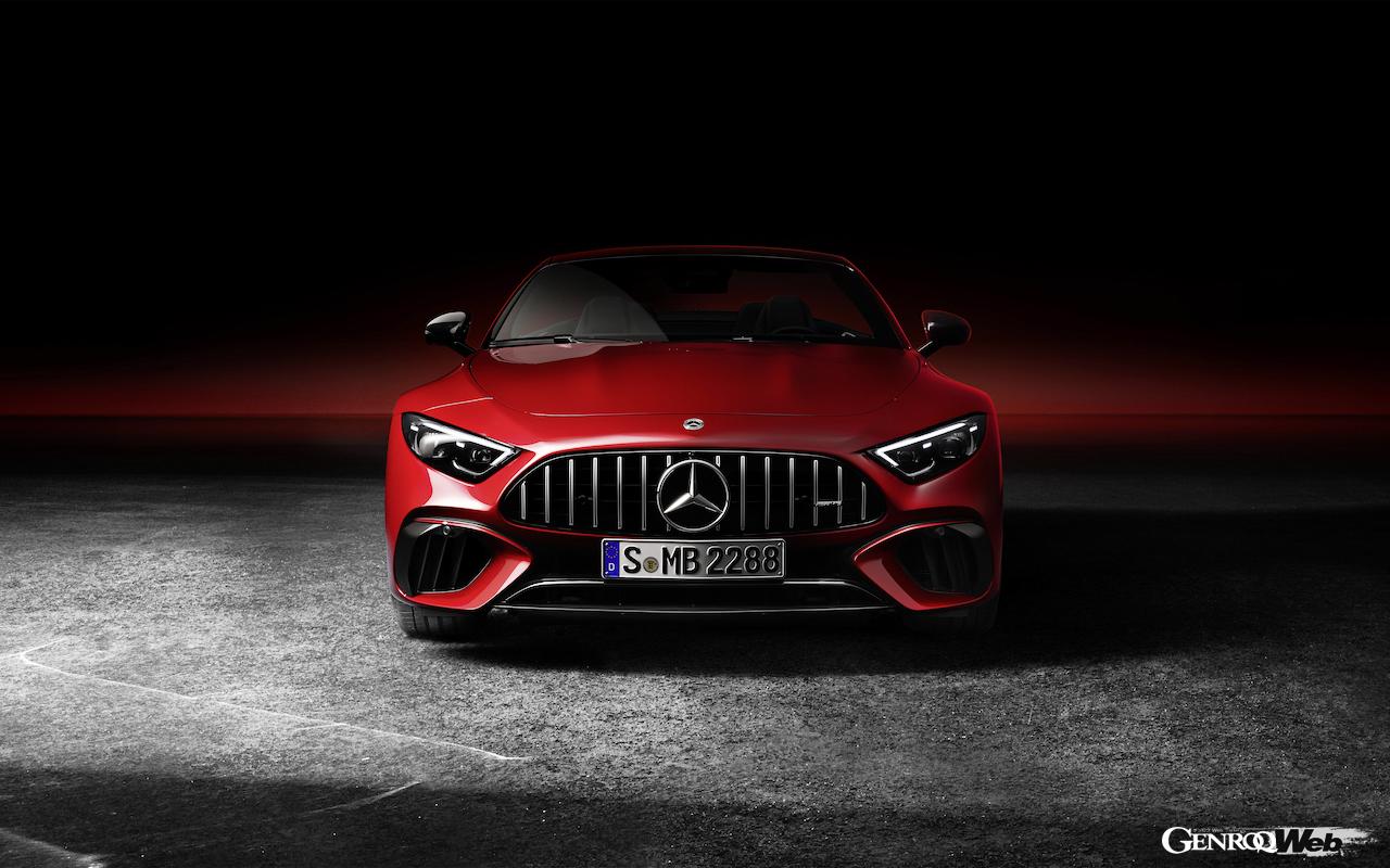 新型メルセデスAMG SL 63 4マティックプラスの正面ビュー