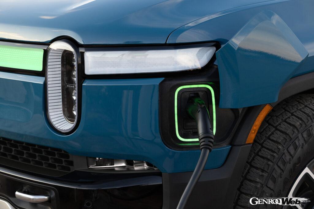 リヴィアンの電動SUV、R1S充電ポート