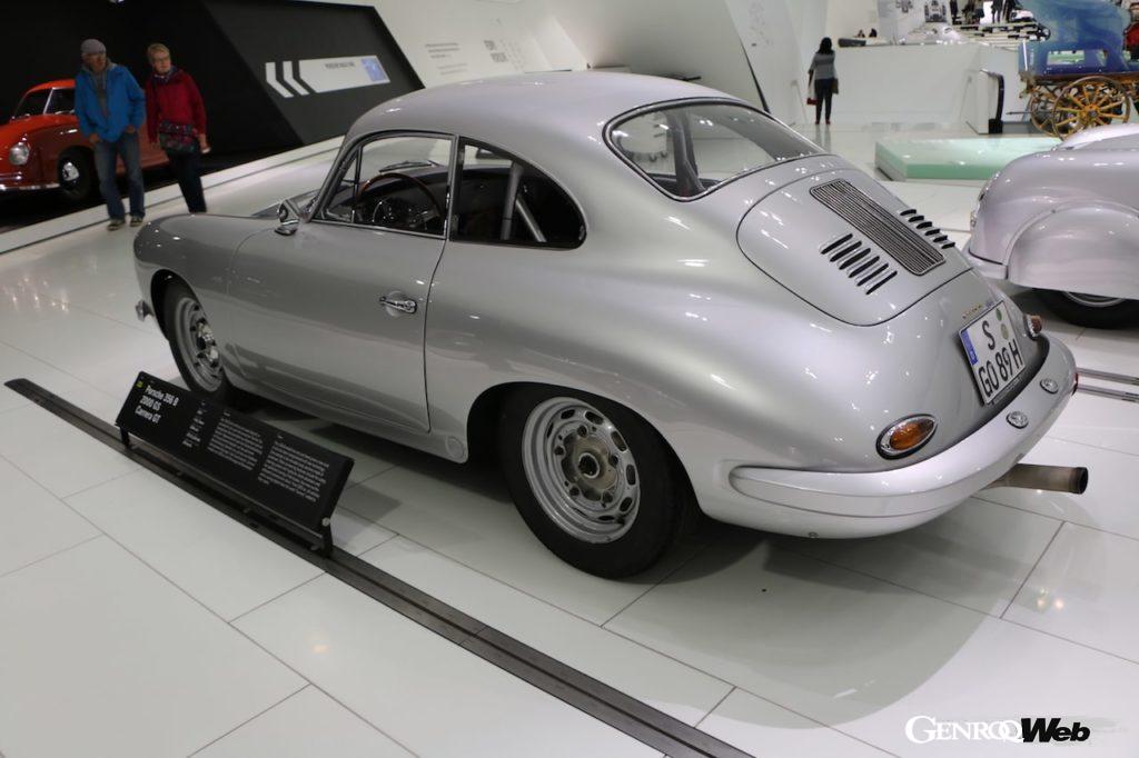 ポルシェ 356B カレラ2のリヤスタイル