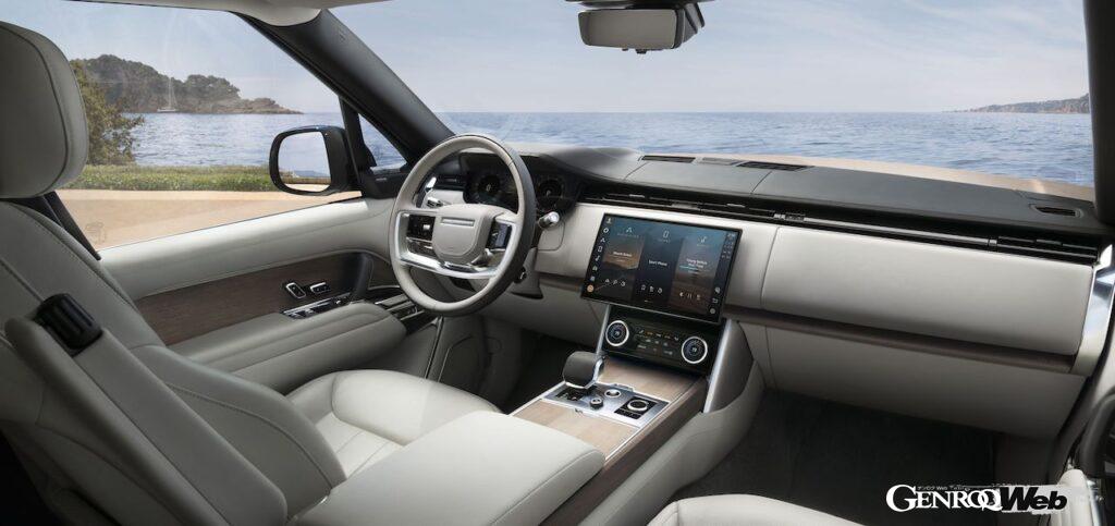日本導入がスタートした新型レンジローバーのインテリア。
