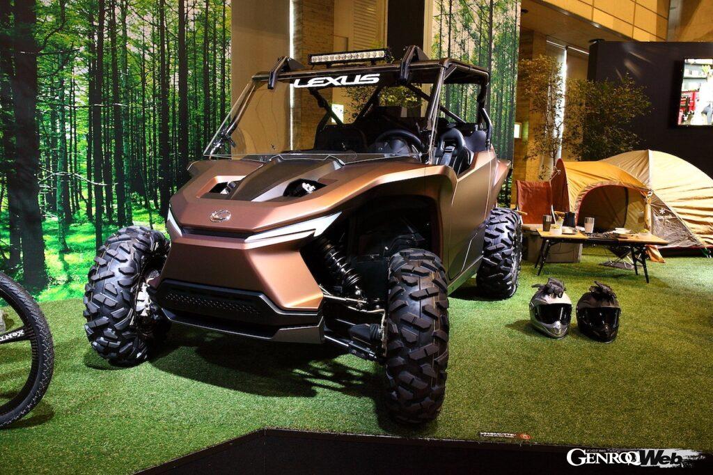 東京オートサロン2022のレクサスブースに展示されたROV Concept