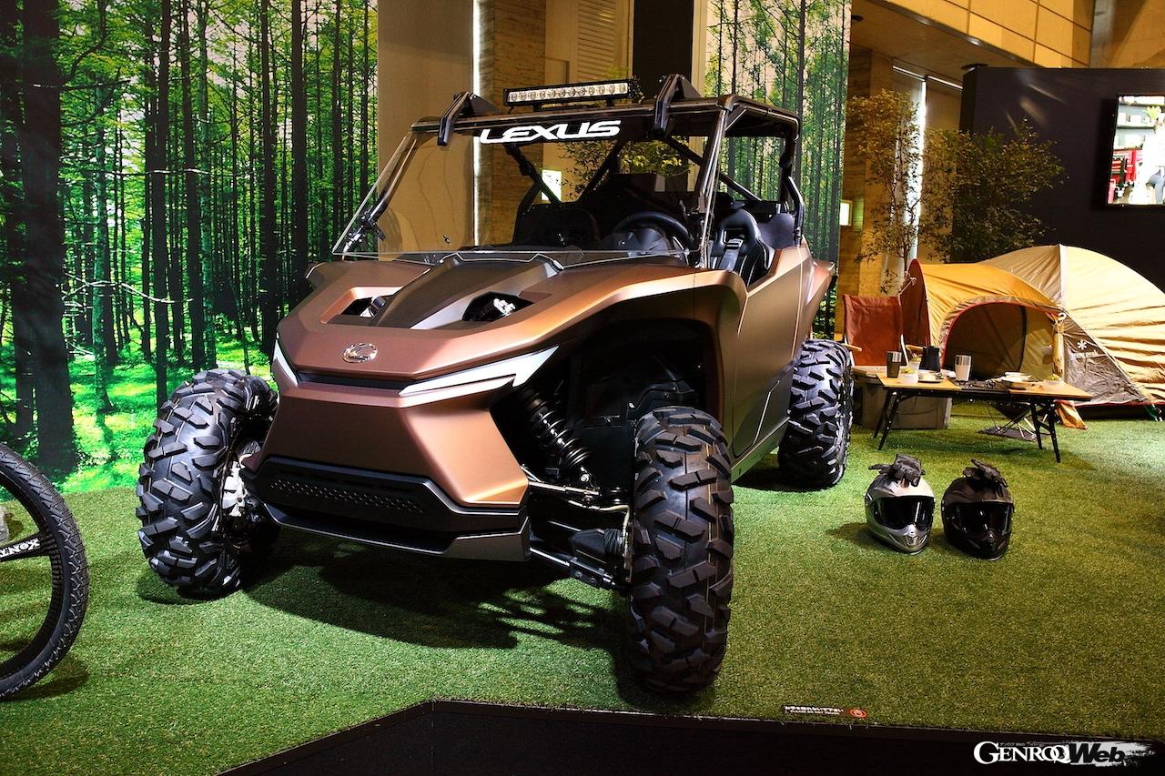 東京オートサロン2022のレクサスブースに展示されたROV Concept