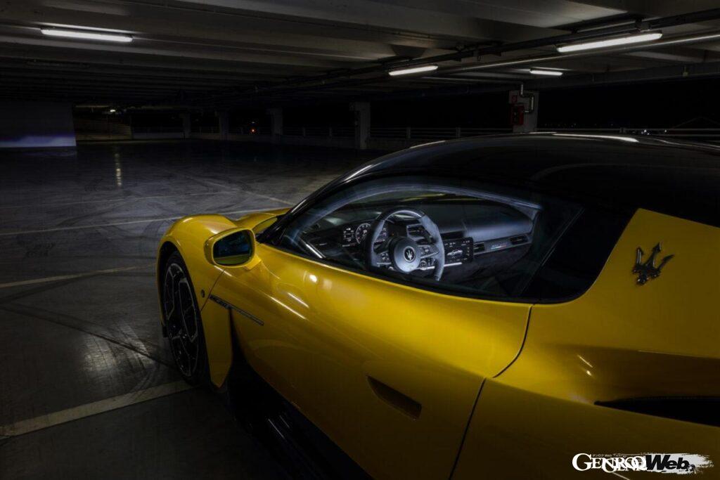 マセラティ MC20海外試乗記