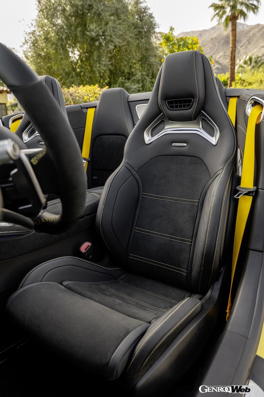 メルセデスAMG SL 65 4マティックプラスのシート