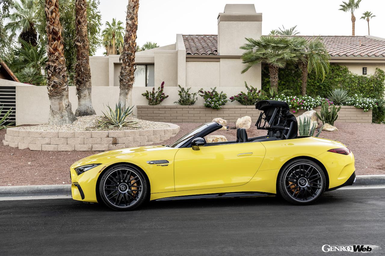 メルセデスAMG SL 65 4マティックプラスのルーフ開閉シークエンス