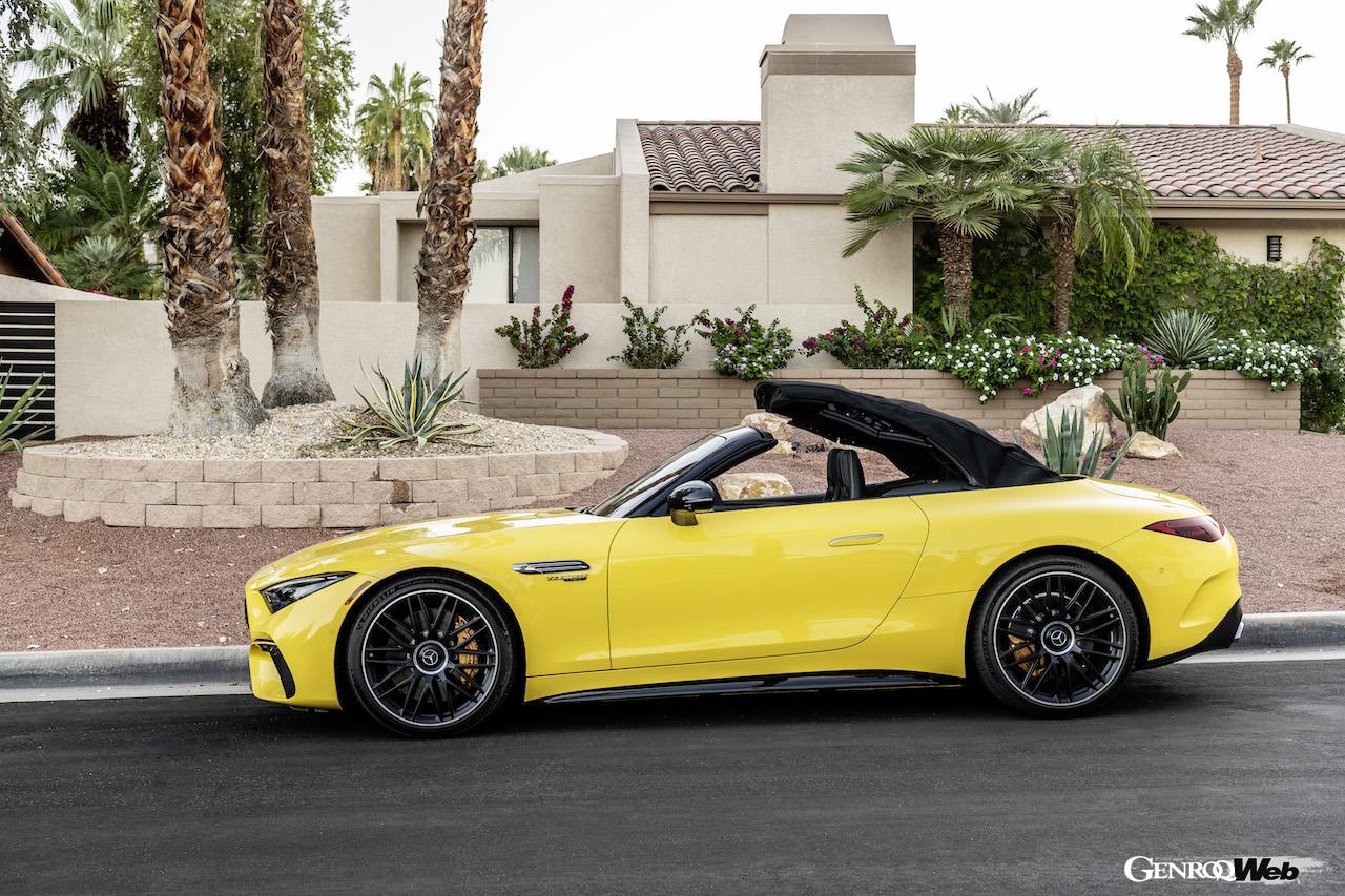 メルセデスAMG SL 65 4マティックプラスのルーフ開閉シークエンス