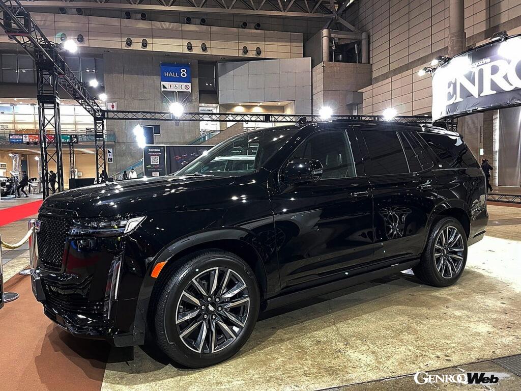 キャデラック エスカレードのフロントスタイル