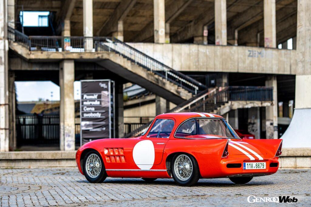 1950年代にチェコのシュコダが開発したレーシンブプロトタイプ「シュコダ 1100 OHCクーペ」のエクステリア。