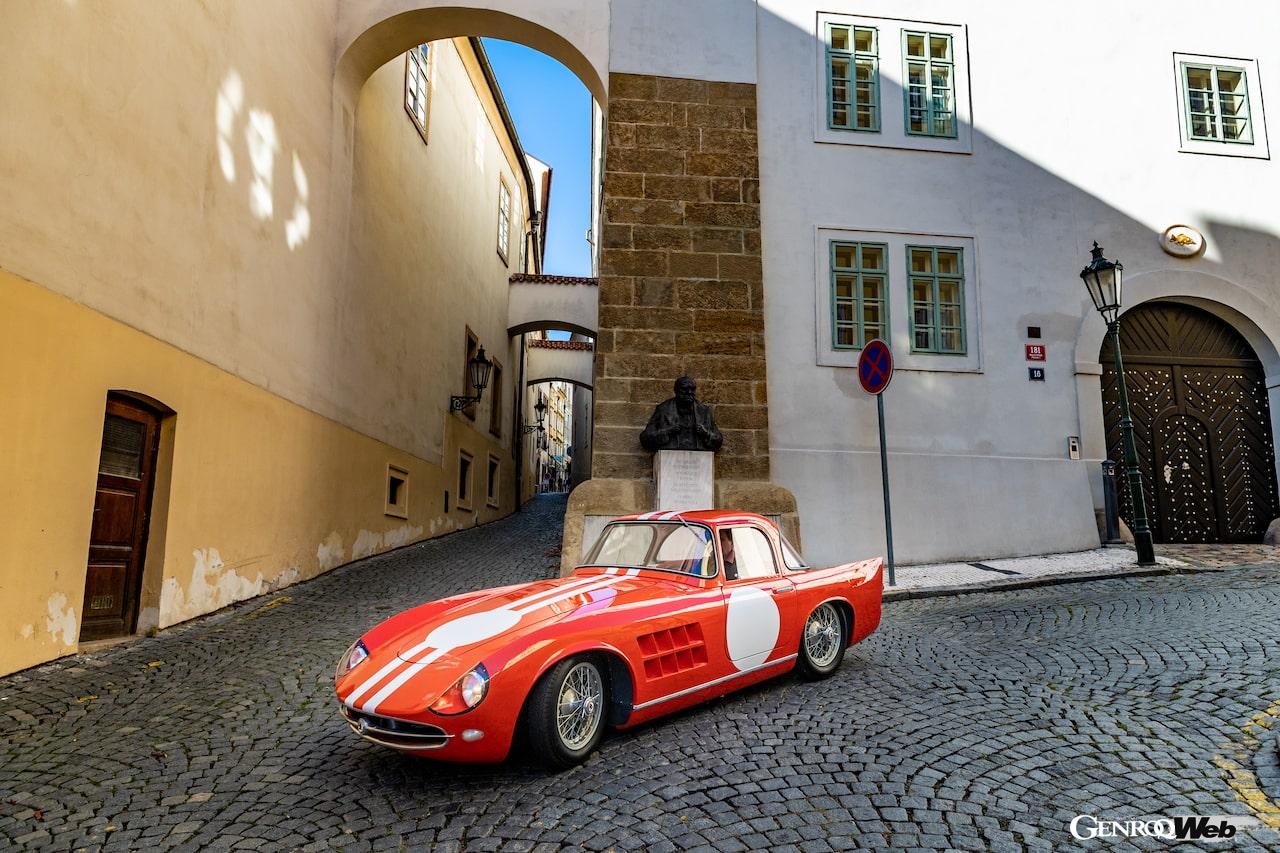 1950年代にチェコのシュコダが開発したレーシンブプロトタイプ「シュコダ 1100 OHC クーペ」のエクステリア。