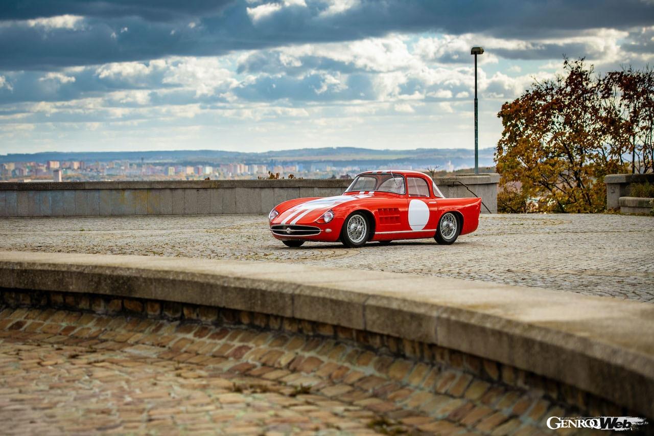 1950年代にチェコのシュコダが開発したレーシンブプロトタイプ「シュコダ 1100 OHC クーペ」のエクステリア。