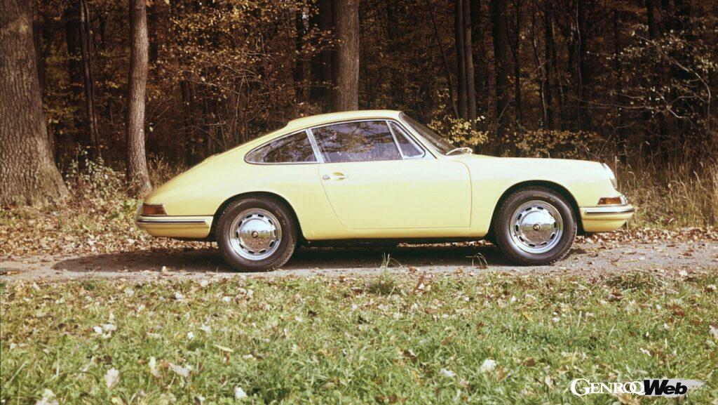 当初、356の後継6気筒モデルは「901」として発表された。しかし、プジョーとの権利関係により、1を流用できる「911」に急遽変更されることになった。