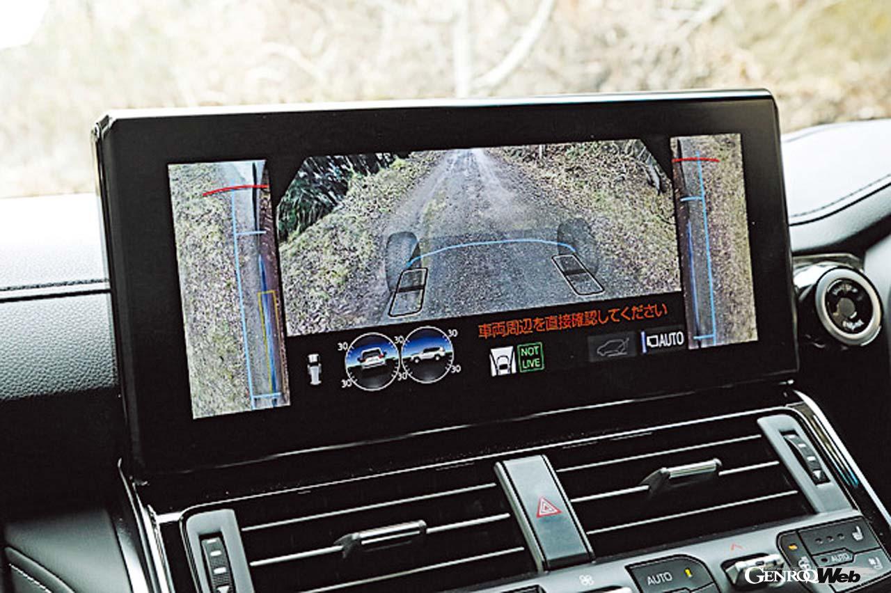 トヨタ ランドクルーザー GRスポーツのセンターディスプレイ