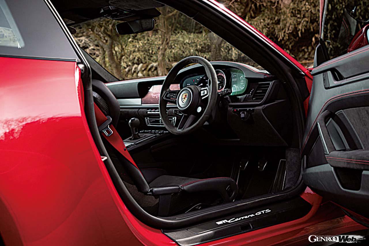 ポルシェ 911 カレラ GTSと718 ケイマン GTS 4.0のインテリア