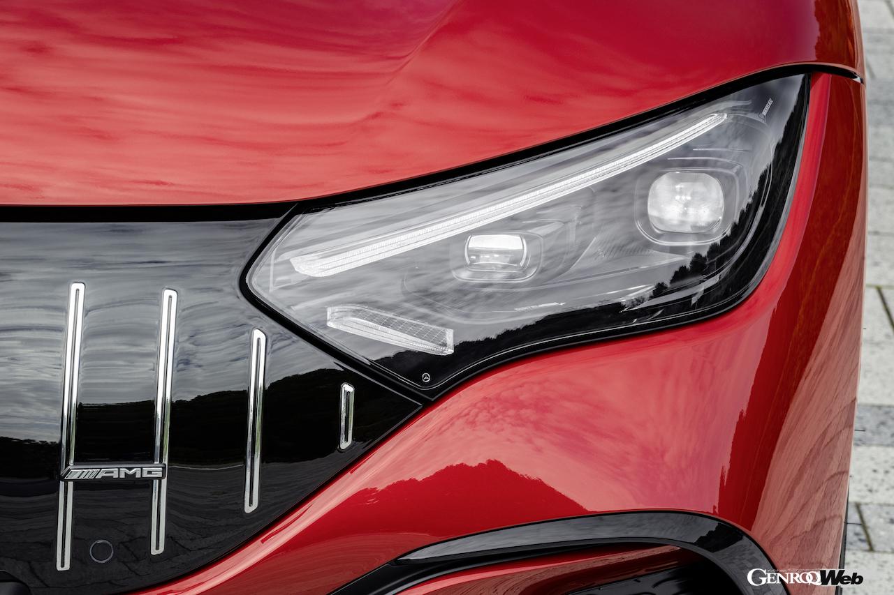 メルセデスAMG EQE 43 4MATICのヘッドランプ