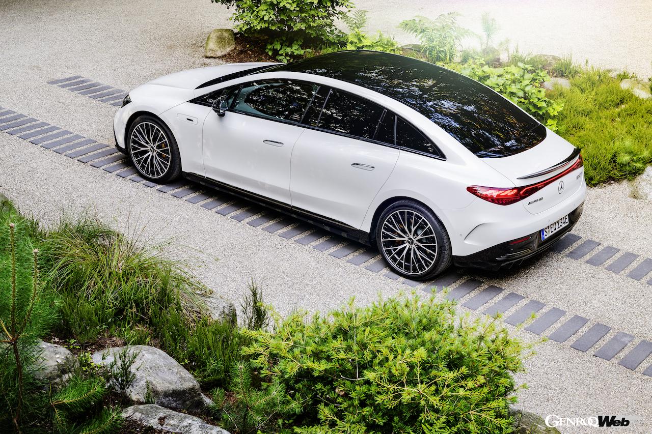メルセデスAMG EQE 53 4MATIC＋のリヤビュー