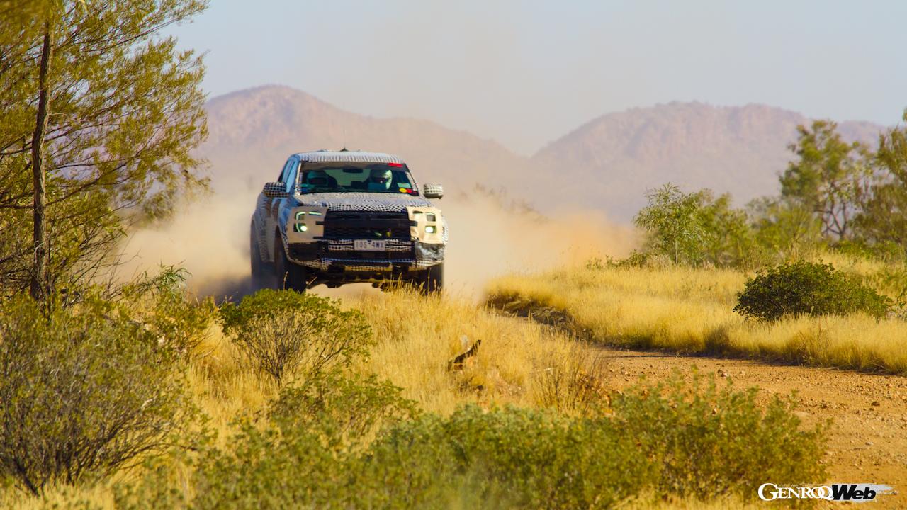 フォード レンジャー ラプター。プロトタイプのフロントビュー