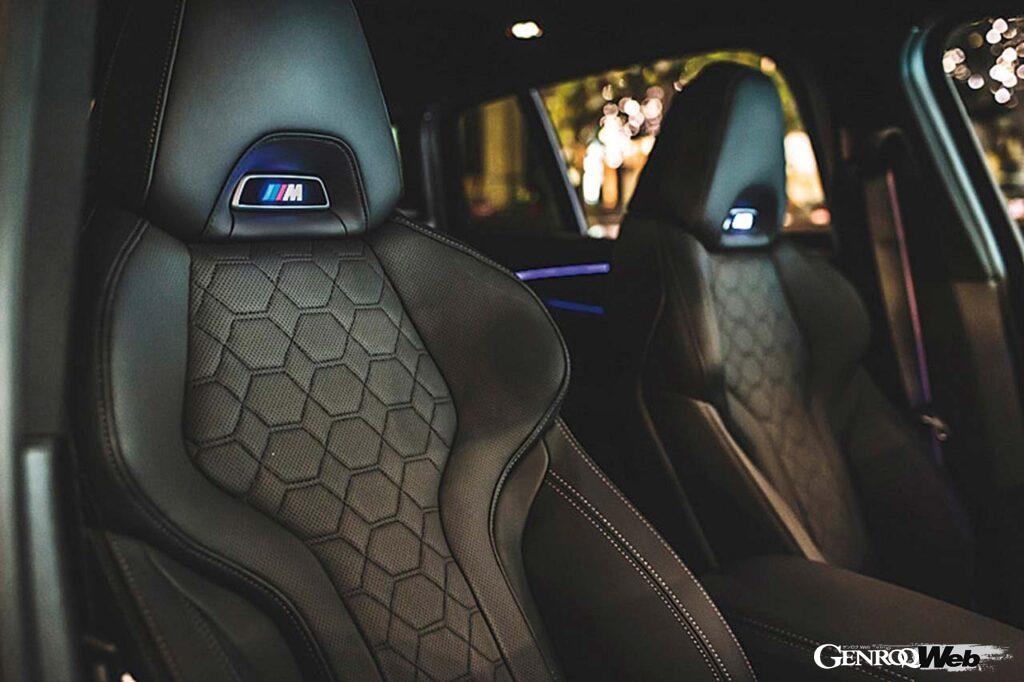 BMW X4 Mコンペティションのシート