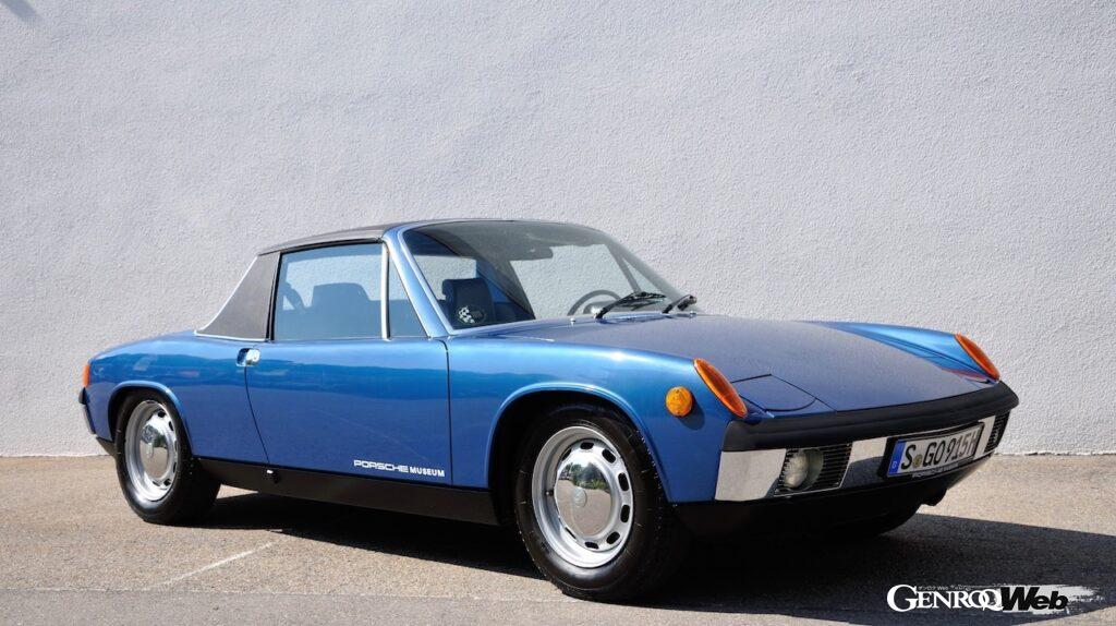 世界に強大なインパクトを与えた911に続き、フォルクスワーゲンと共同開発された914がデビュー。「9」で始まる3桁のナンバーは、ポルシェ製スポーツカーの代名詞となった。