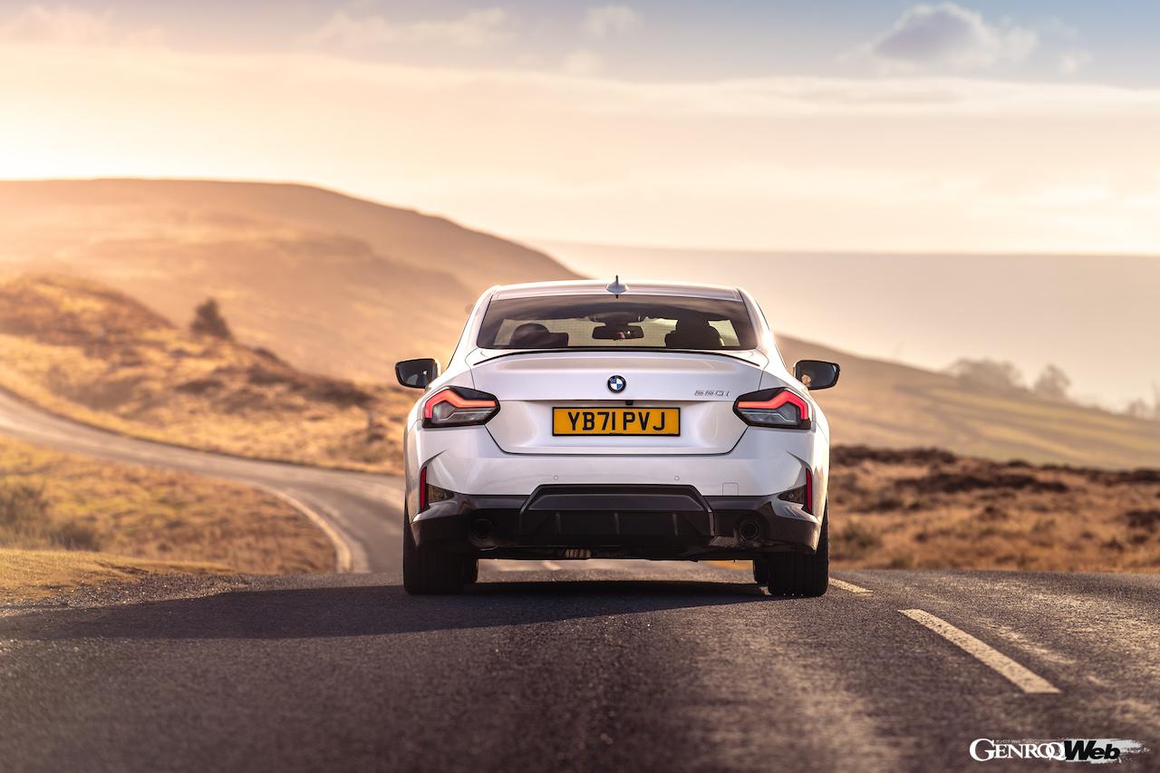 新型BMW 2シリーズ クーペのリヤビュー