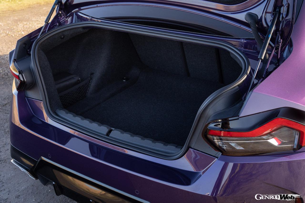 新型BMW 2シリーズ クーペのラゲッジルーム