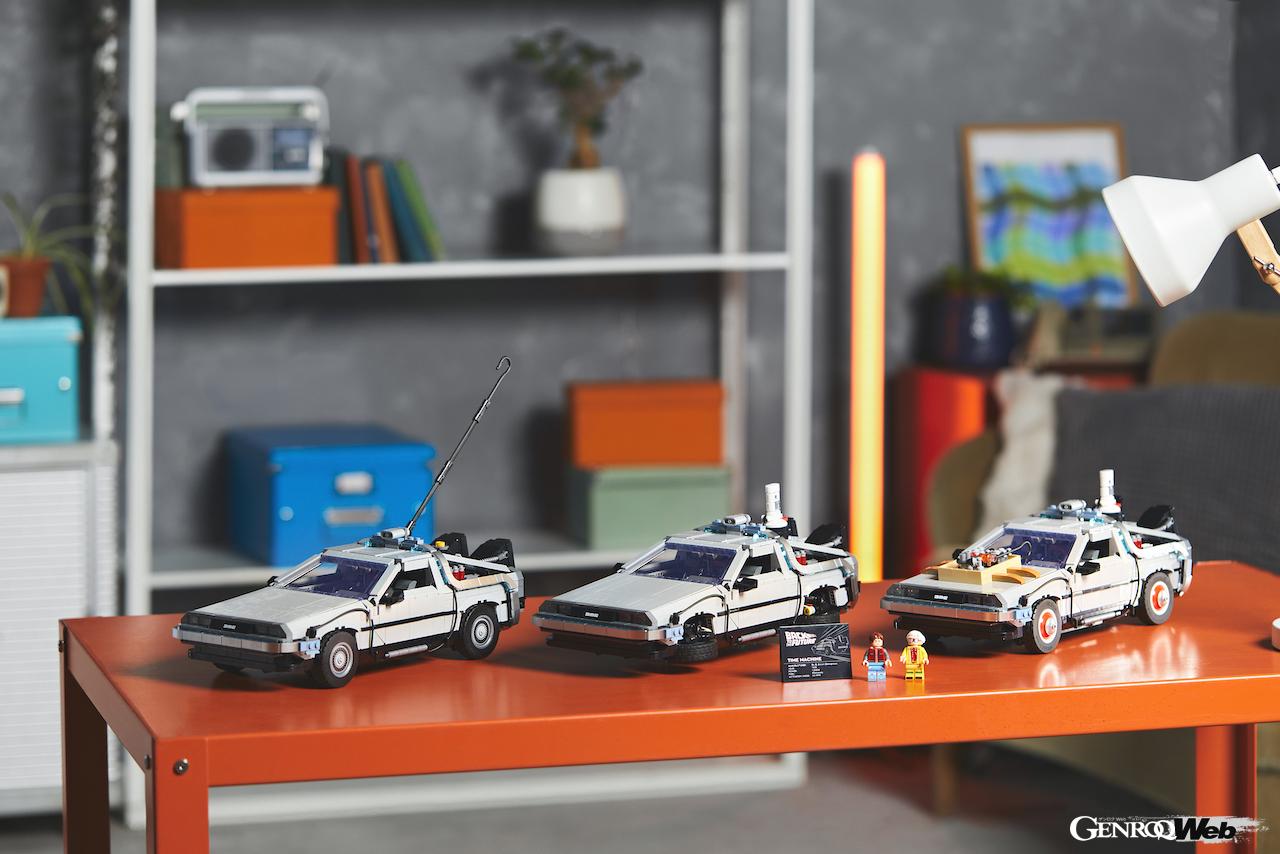 『バック・トゥ・ザ・フューチャー』3部作に登場するデロリアンから、仕様を選んで組み立てられる「レゴ バック・トゥ・ザ・フューチャー デロリアン DMC-12」。