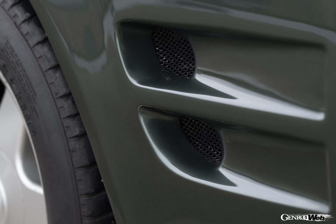 デビュー30周年を迎えた、アストンマーティン ヴィラージュ 6.3のディティール