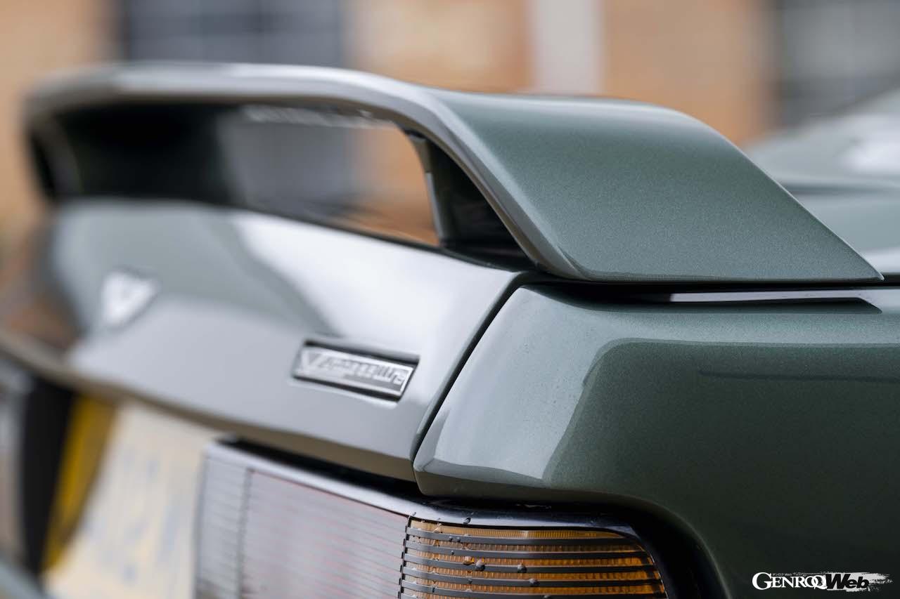 デビュー30周年を迎えた、アストンマーティン ヴィラージュ 6.3のディティール