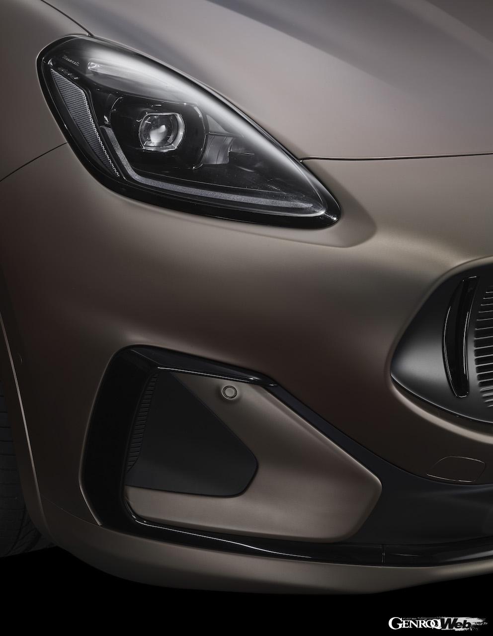 マセラティ グレカーレ フォルゴーレのフロントセクション