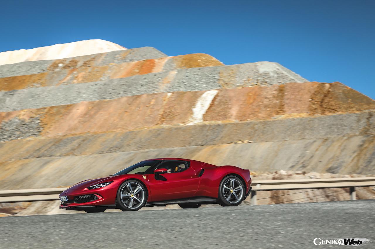 フェラーリ 296 GTBのフロントビュー