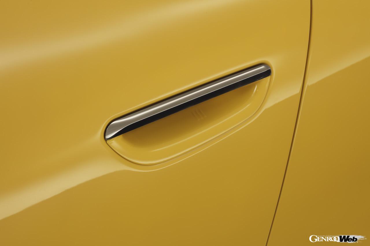 マセラティ グレカーレ トロフェオのドアハンドル