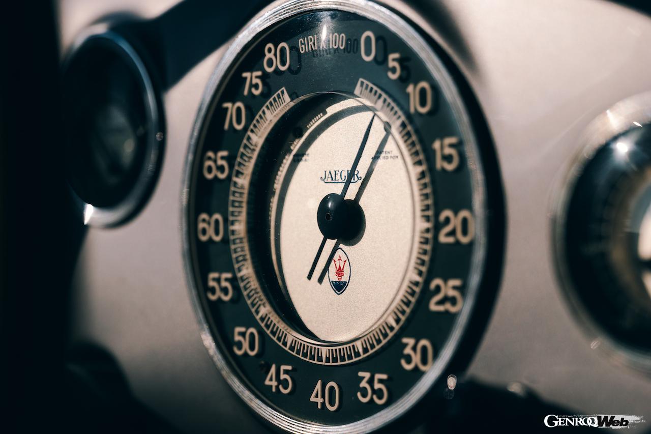 マセラティ A6 1500の計器