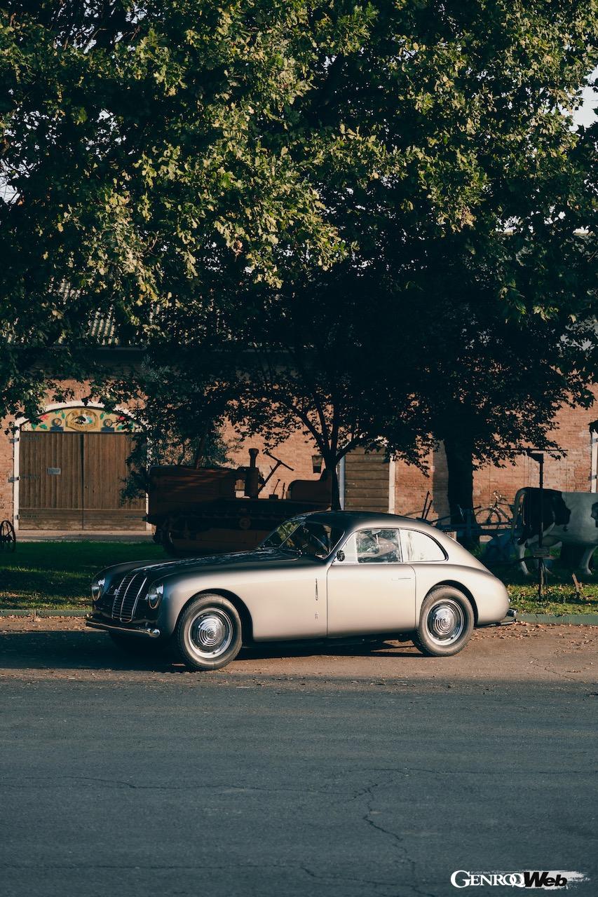 マセラティ A6 1500のフロントビュー