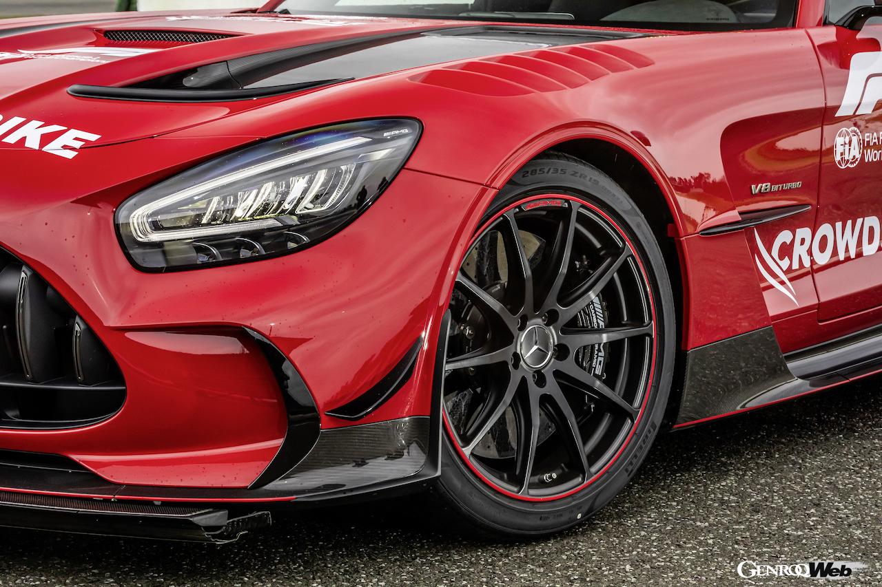 メルセデスAMGが2022年シーズンのF1に供給する、AMG GT ブラックシリーズベースのセーフティカー。ホイール