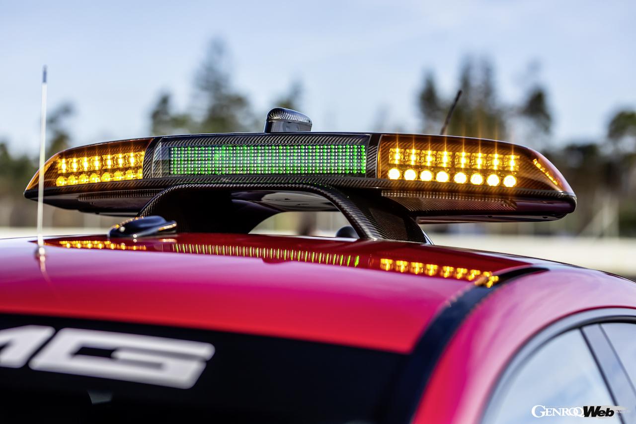 メルセデスAMGが2022年シーズンのF1に供給する、メルセデスAMG GT 63 S 4マティックプラスベースのメディカルカー。シグナル