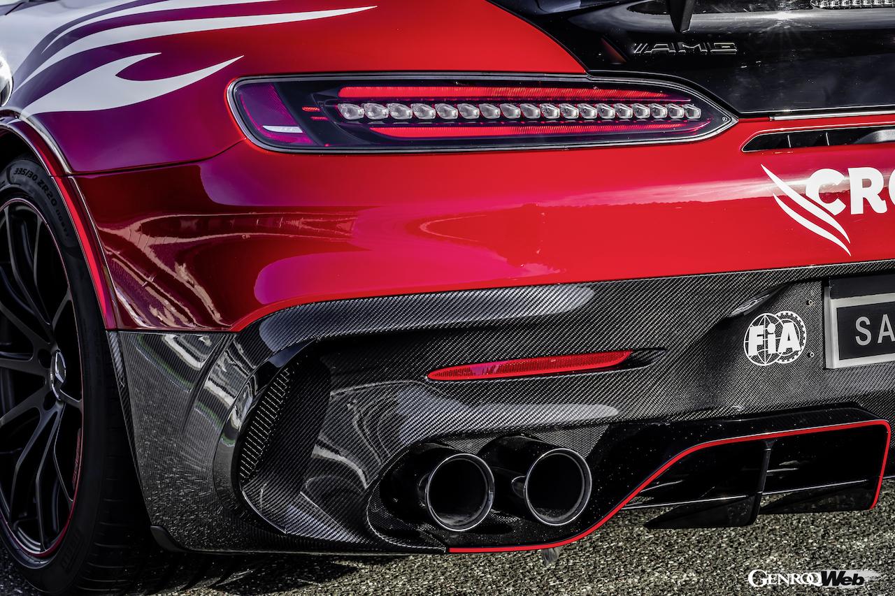 メルセデスAMGが2022年シーズンのF1に供給する、AMG GT ブラックシリーズベースのセーフティカー。テールパイプ